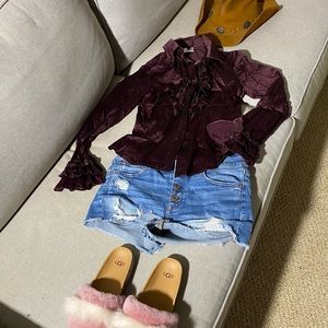 Unique color and sleeves